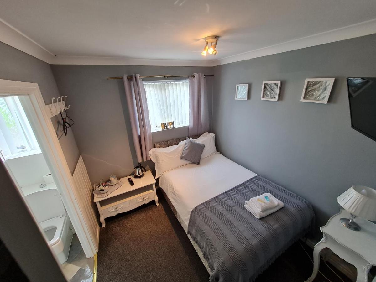 The Mayfair Lodge & Family Suite Hartlepool Eksteriør bilde